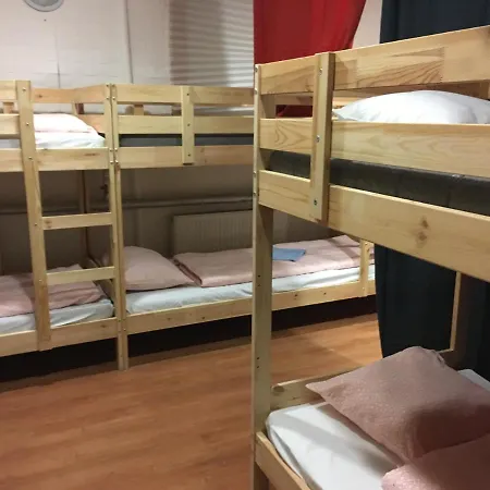 Διαμέρισμα Whole Basement Former Pub3 For Bachelor / Bachelorette Party