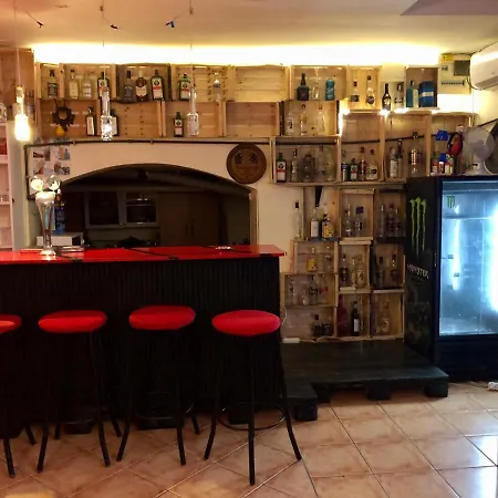 Whole Basement Former Pub3 For Bachelor / Bachelorette Party Apartment *