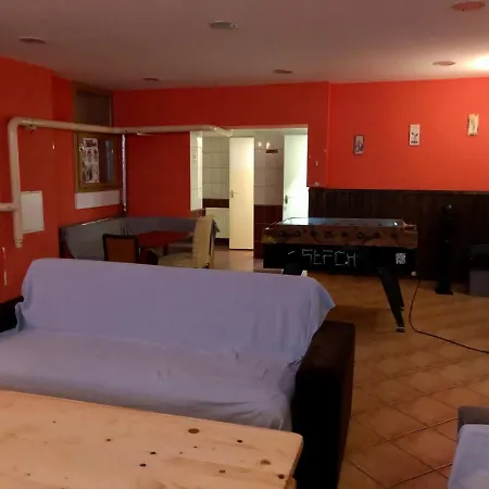 Whole Basement Former Pub3 For Bachelor / Bachelorette Party Lejlighed Budapest