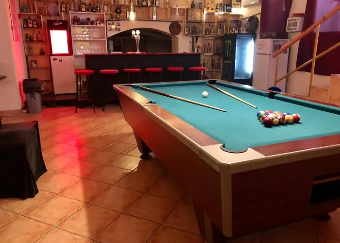 Whole Basement Former Pub3 For Bachelor / Bachelorette Party Appartamento Budapest
