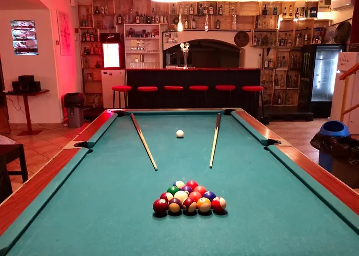 Whole Basement Former Pub3 For Bachelor / Bachelorette Party * ブダペスト