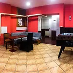 Apartmán Whole Basement Former Pub3 For Bachelor / Bachelorette Party